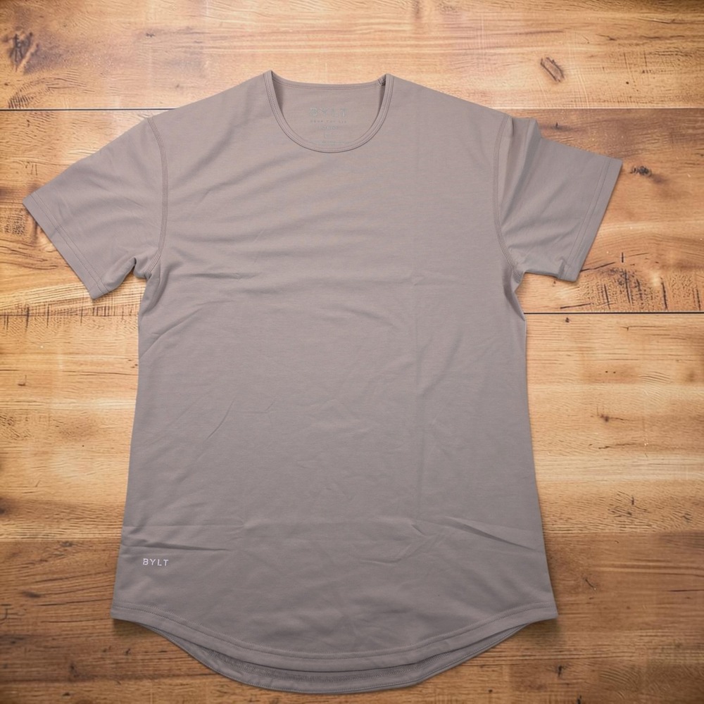 BYLT Premium Basics Mens Drop Cut Short Sleeve Shirt Mauve Taupe Size M NWT